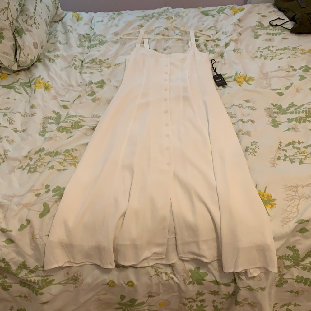 White Dress, Unique Back NWT